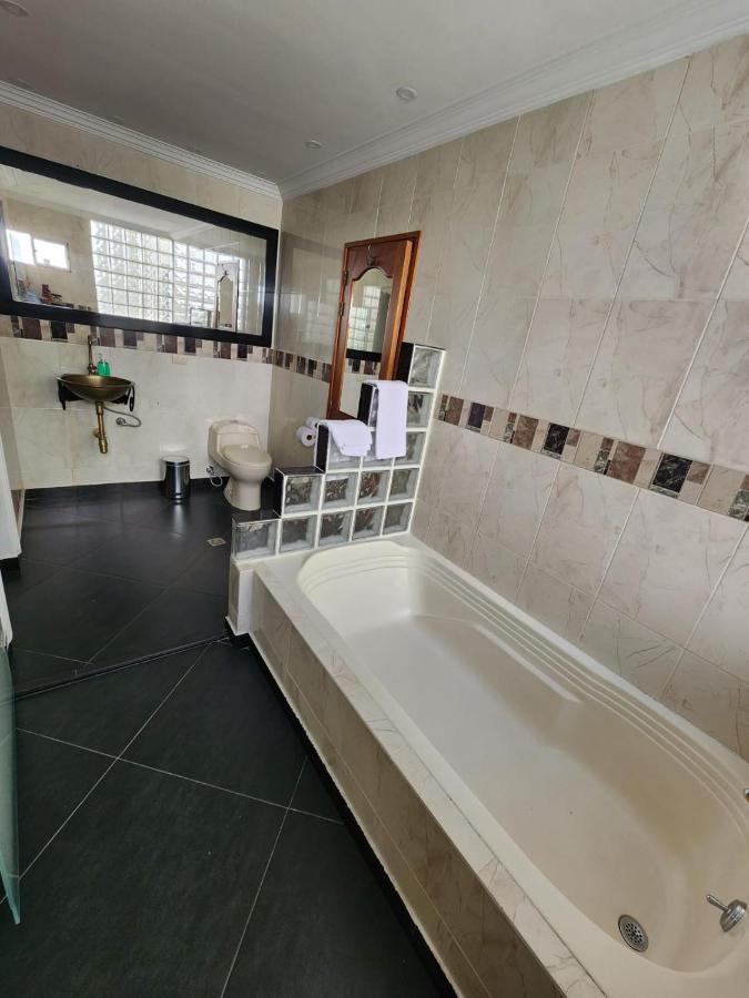 Hotel Boutique Deluxe Home Medellín Eksteriør billede