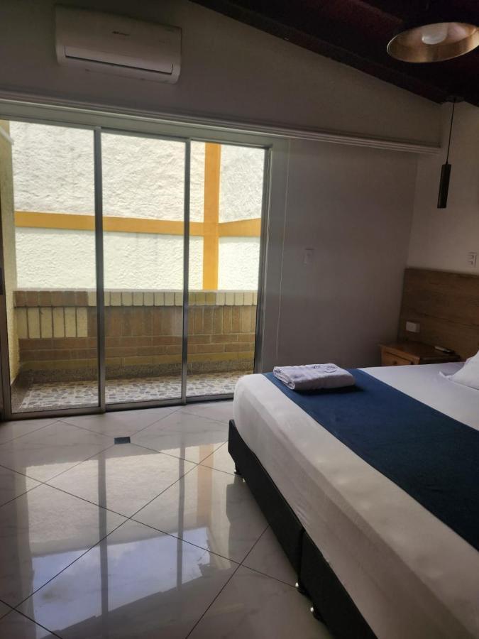 Hotel Boutique Deluxe Home Medellín Eksteriør billede