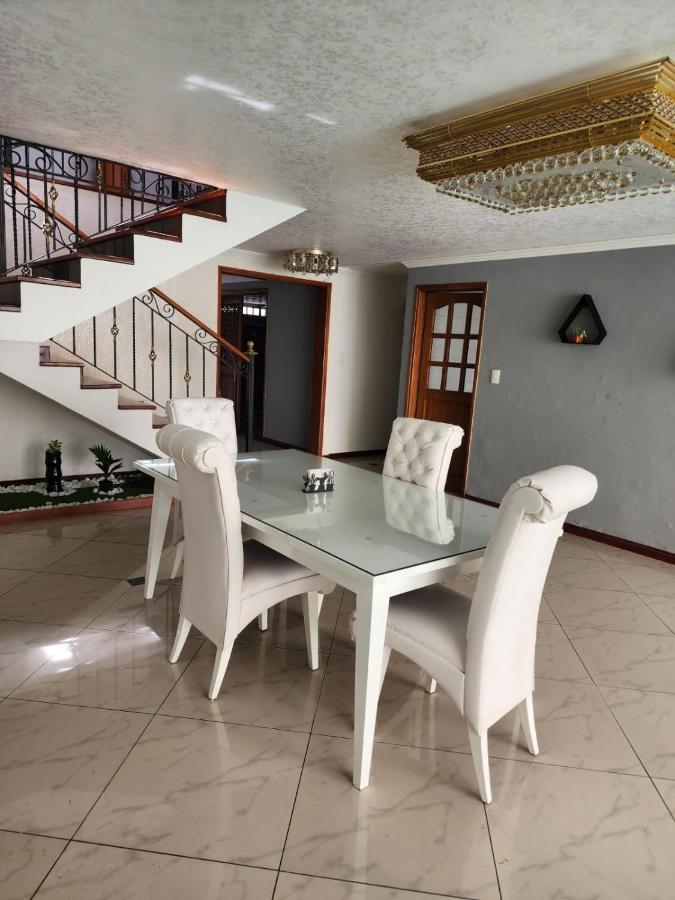 Hotel Boutique Deluxe Home Medellín Eksteriør billede